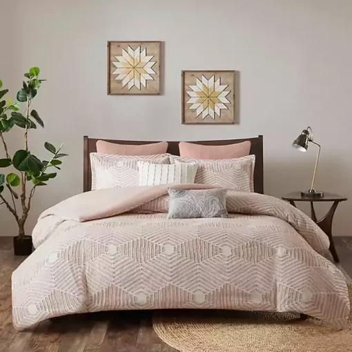 Soft Pink Tufted Full/Queen 3-pc. Comforter Set