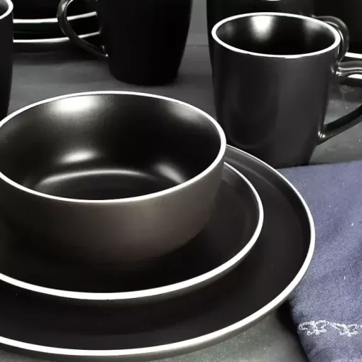 Onyx Eliza 16-pc. Dinnerware Set