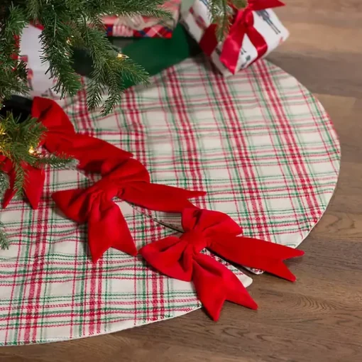 Red and Green Plaid Tree Skirt with Bows